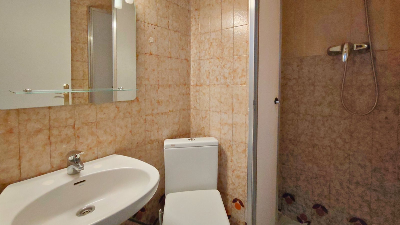 Piso en venta en calle Sardenya Barcelona