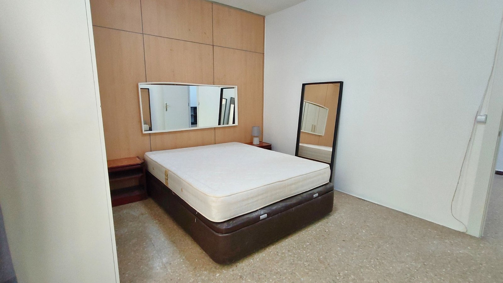 Piso en la calle Joan Guell de Barcelona