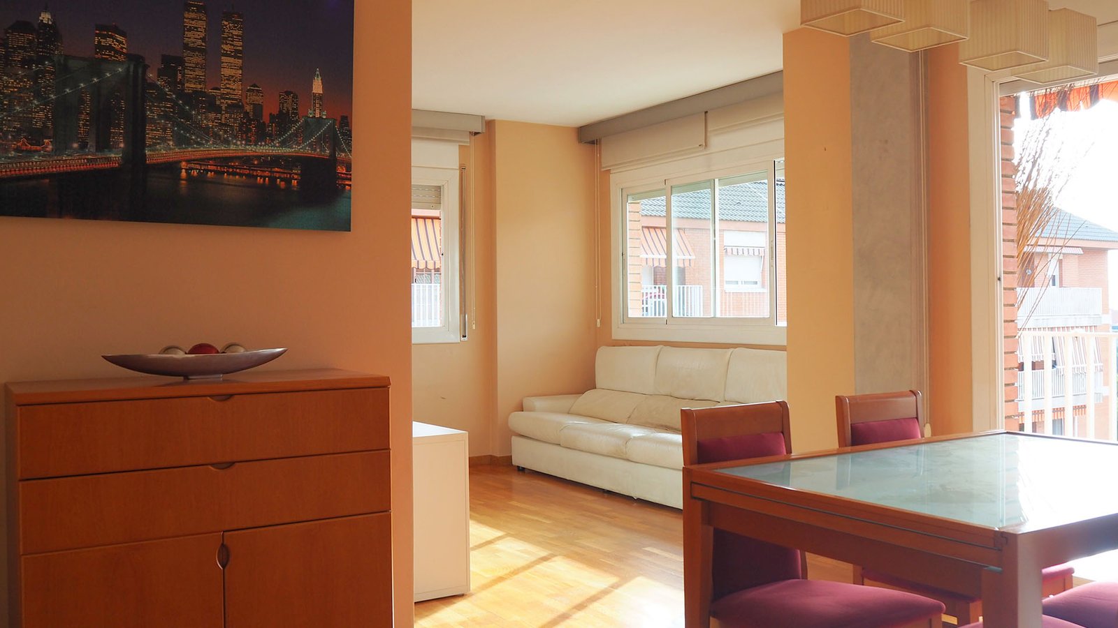 Piso en venta con piscina en Cerdanyola