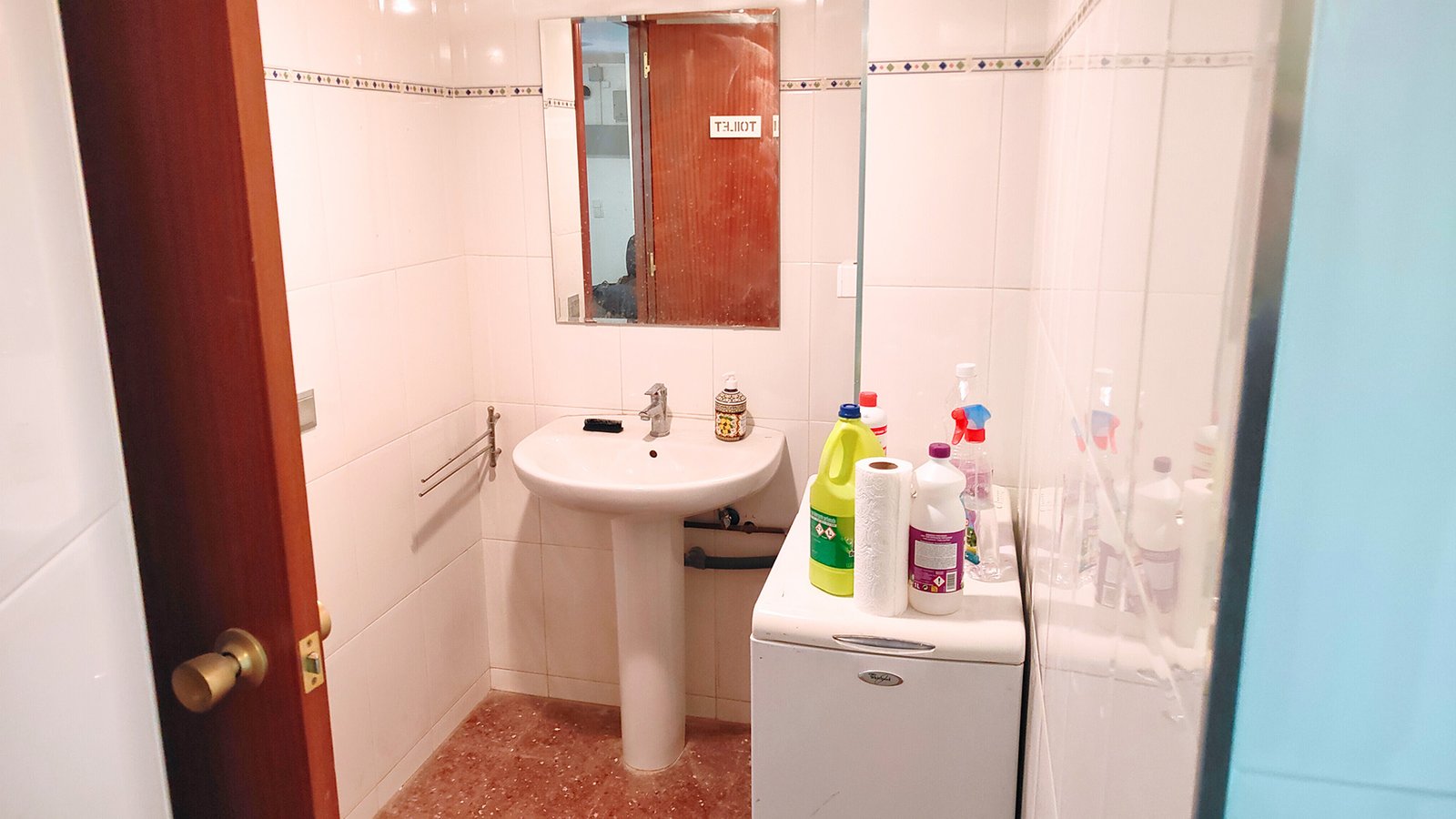Baño piso en venta en calle Valencia en Barcelona Baño piso en venta en calle Valencia en Barcelona