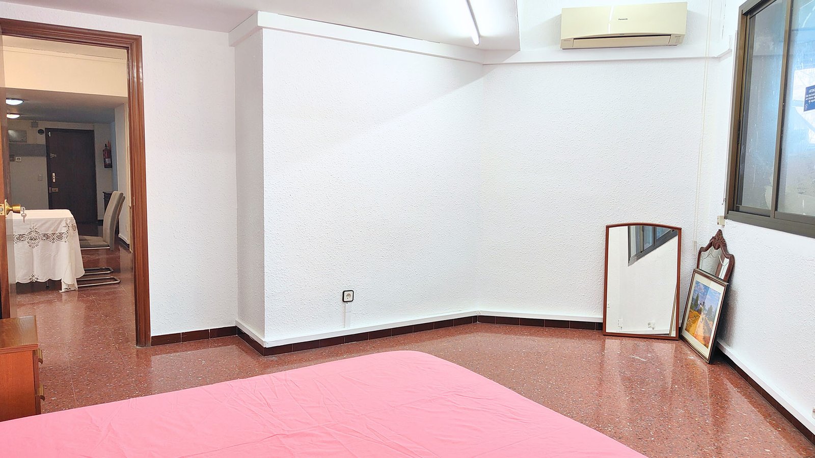 Dormitorio piso en venta en calle Valencia en Barcelona Dormitorio piso en venta en calle Valencia en Barcelona