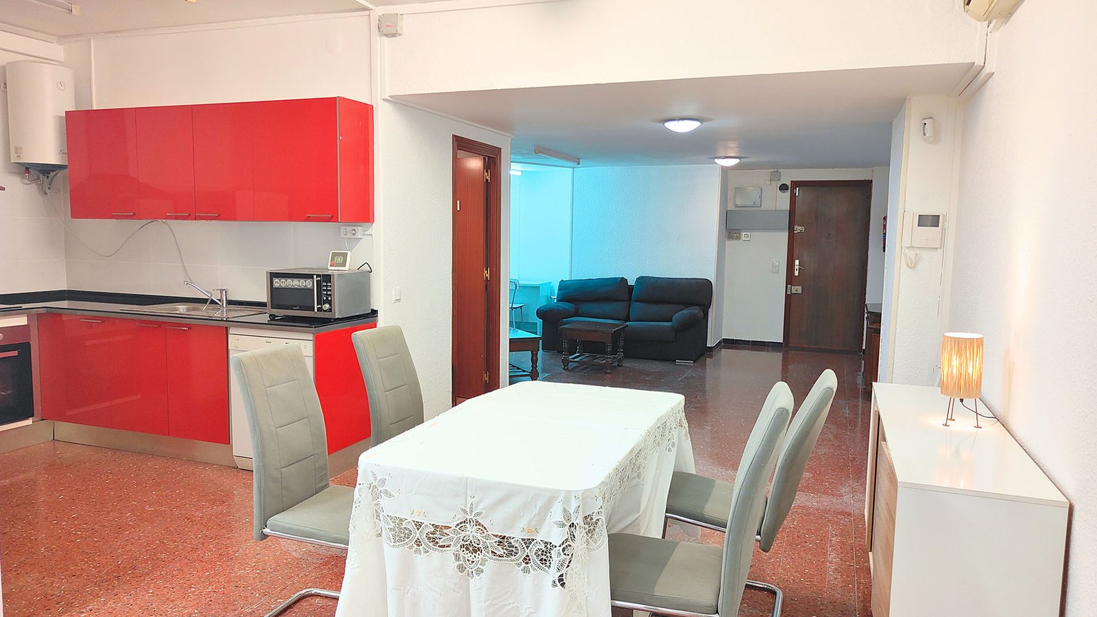 Salon comedor piso en venta en calle Valencia en Barcelona Salon comedor piso en venta en calle Valencia en Barcelona