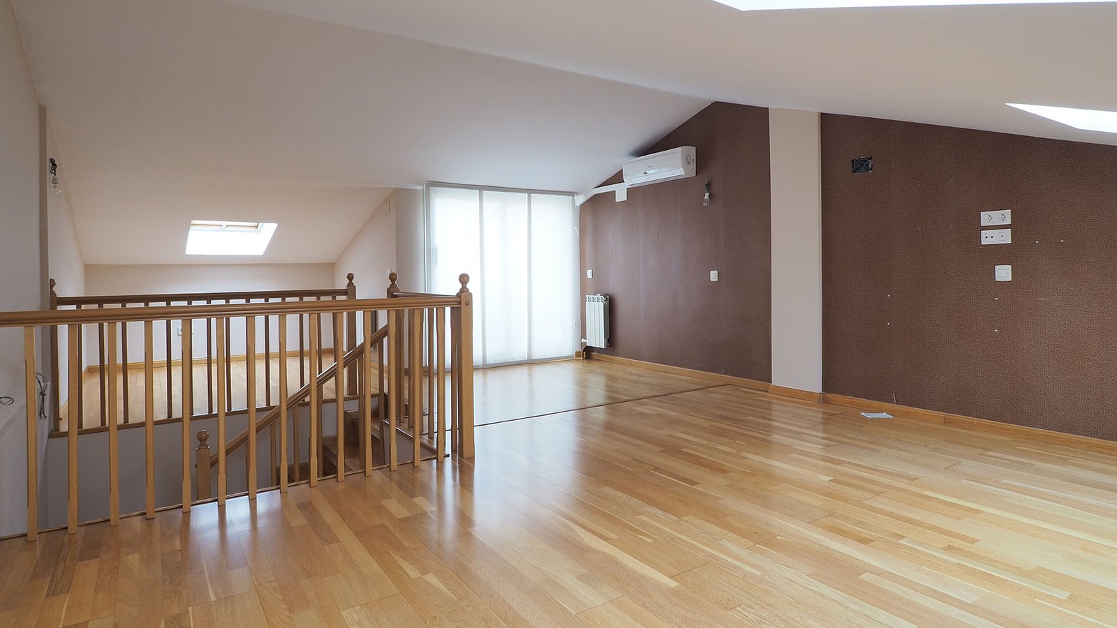 Buhardilla adosado en venta en Rubi, Barcelona