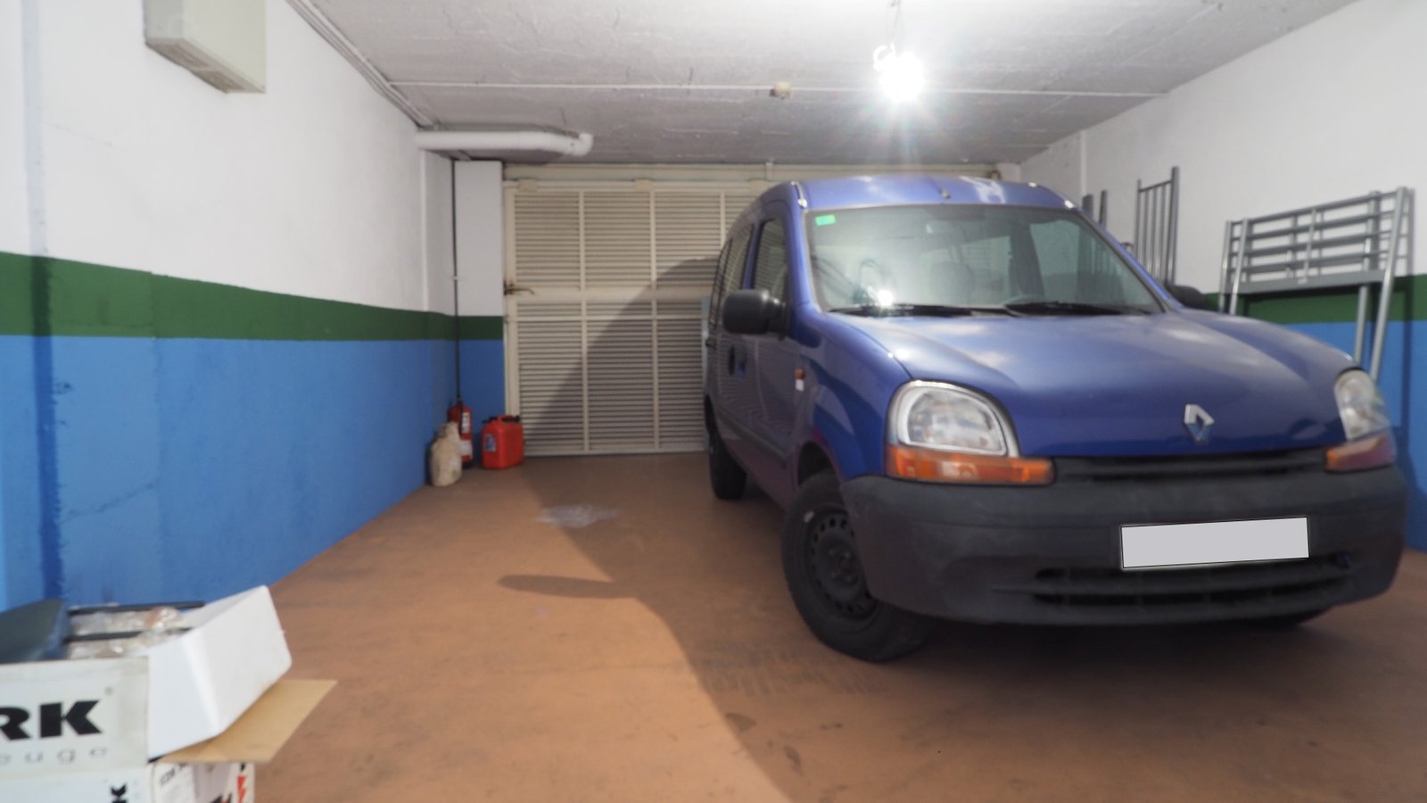 Parking en venta en Rubi, Barcelona