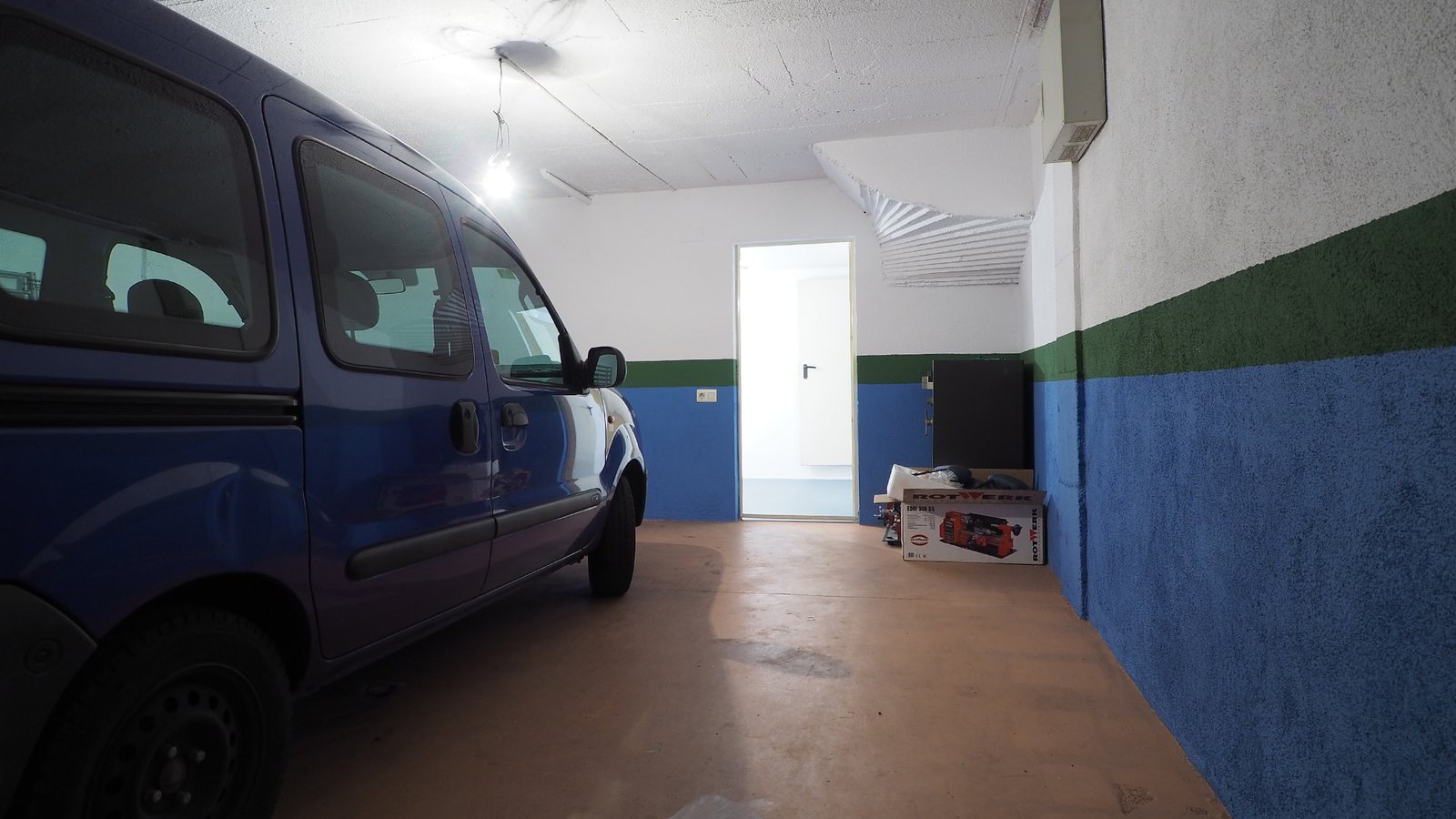 Parking en venta en Rubi, Barcelona