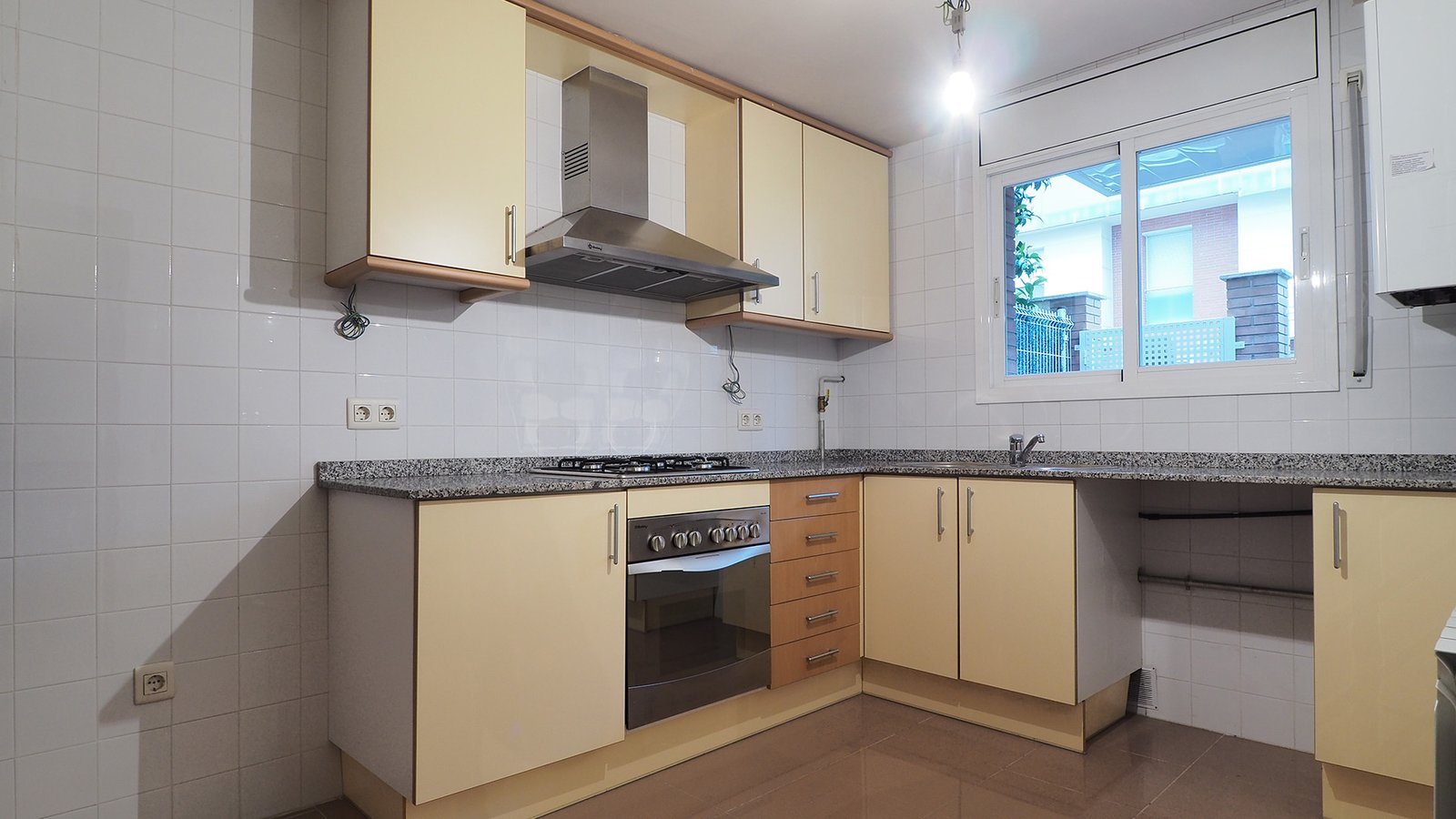 Cocina adosado en venta en Rubi, Barcelona