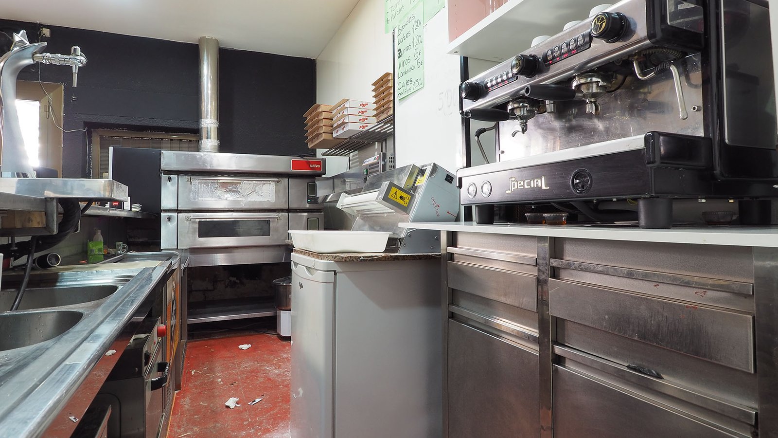 Local bar pizzeria con cocina en venta en Sant Cugat del Valles, Barcelona Local bar pizzeria con cocina en venta en Sant Cugat del Valles, Barcelona